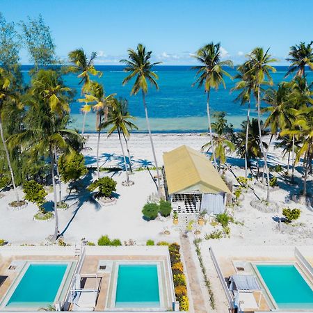 Pili Pili Orient Beach Resort Bwejuu Exterior foto