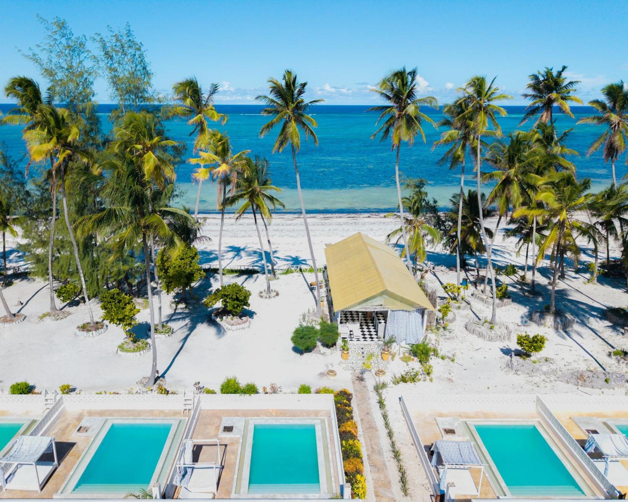 Pili Pili Orient Beach Resort Bwejuu Exterior foto